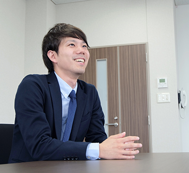 先輩社員 営業